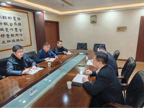 淮北市供销社与招商银行淮北分行
举行工作会谈