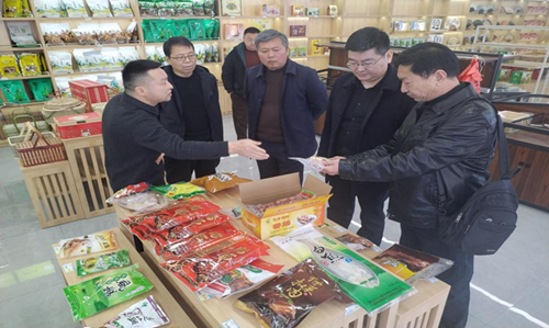 淮北市供销社赴广德市红扬供销社考察学习