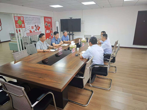 淮北市供销社与农业银行淮北分行举行工作会谈